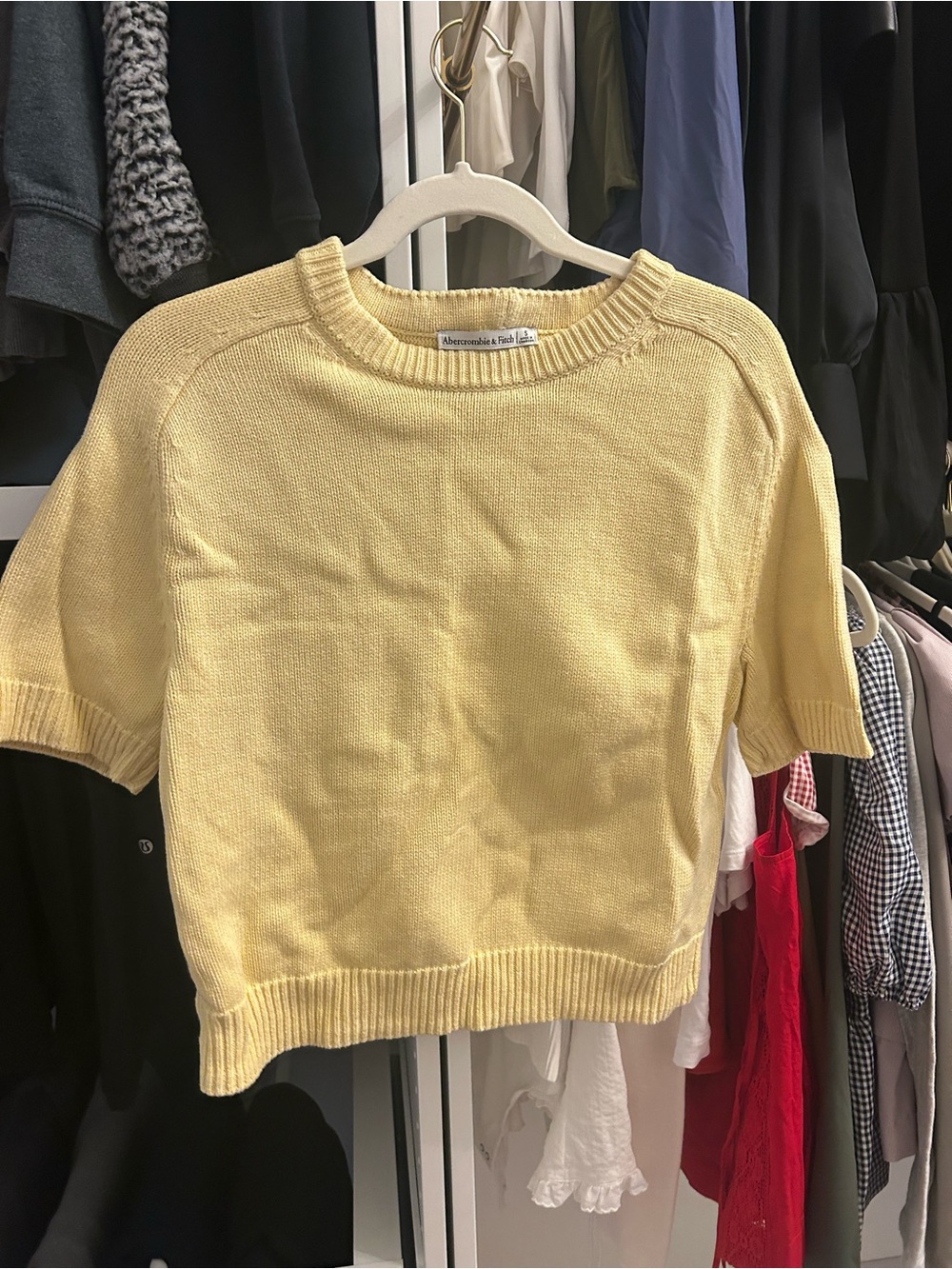 Abercrombie & Fitch Pale Yellow Knit Crewneck Top